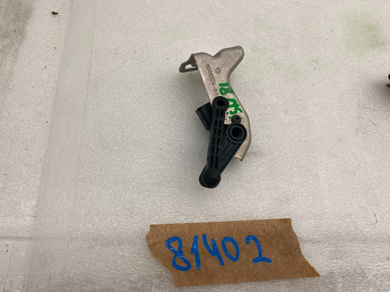 6006526 00 B ⭕ 2016-2020 Model S X Rear Right Air Suspension Ride Height Sensor 1027976-00-A