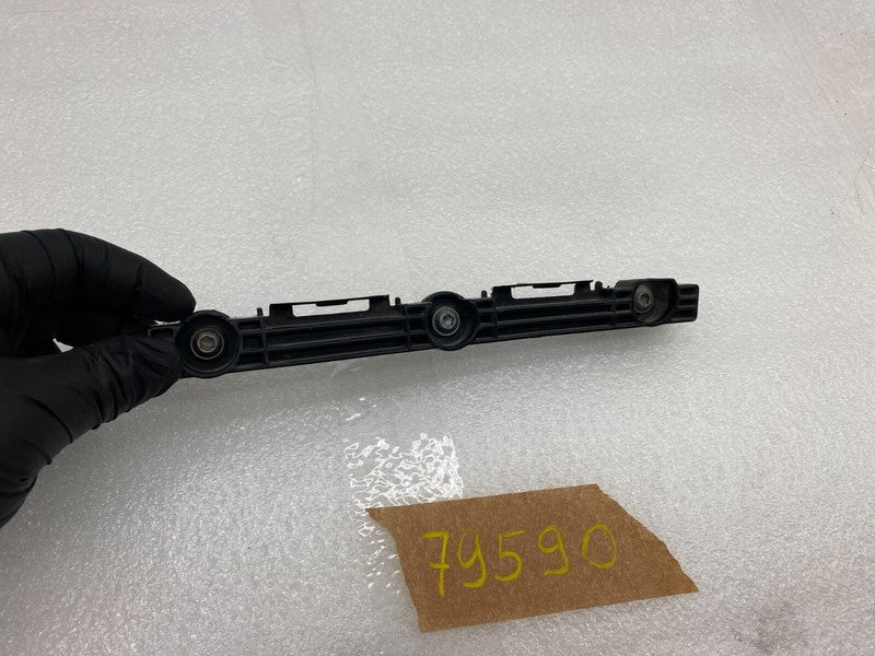 ⭕ 2012-2020 Tesla Model S Front Passenger Side Skirt Rocker Panel Bracket Right