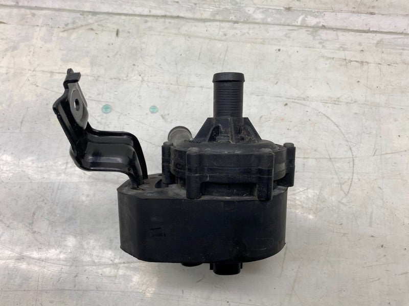 1057235 00 F ⭕ 2016-2020 Tesla Model S MS Auxiliary Coolant Water Pump Assembly 1057235-00-F
