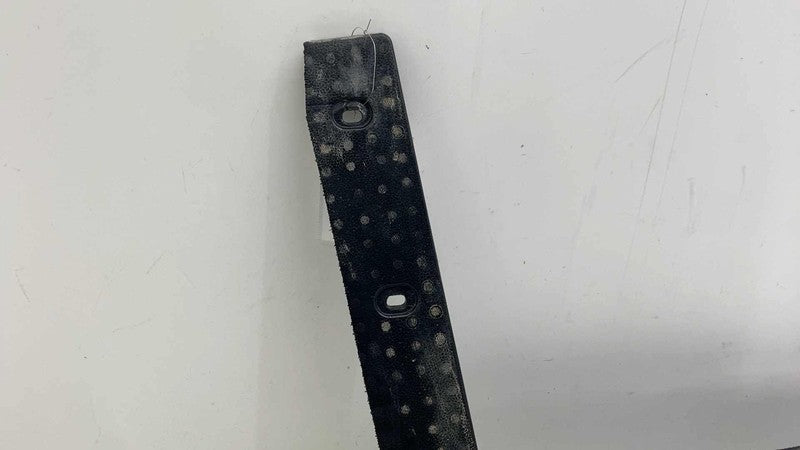 1684650-00-B ⭕ 24-25 Tesla Cybertruck Rear Left Bumper Bracket Foam Piece Center 1684650-00-B