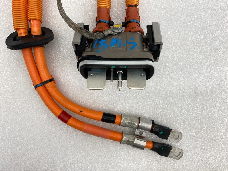 1022565 10 E ⭕ 12-15 Model S High Voltage Battery to Rear Junction Box Harness 1022565-10-E