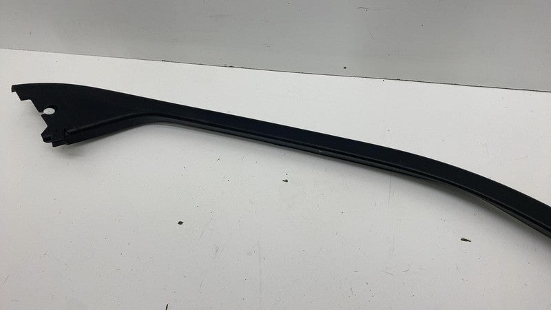 ⭕ 21-23 Polestar 2 Front Passenger Right Door Window Frame Trim Cover 