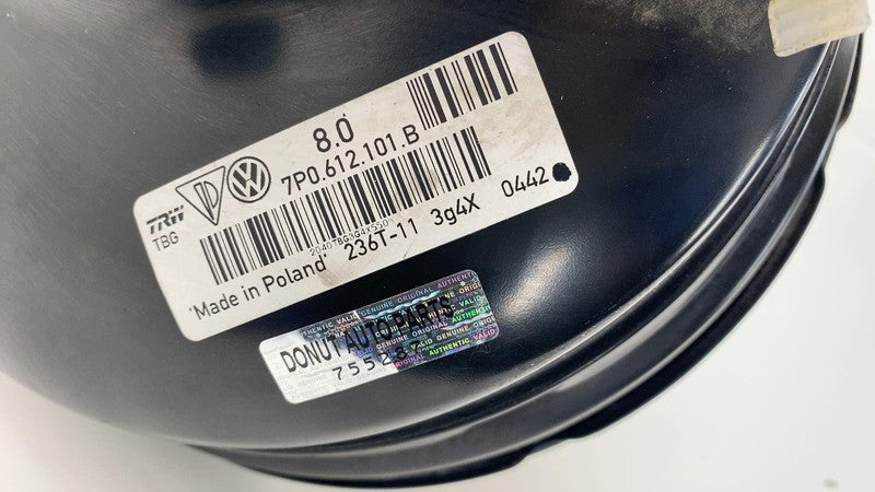 7P0612101B 2011-2018 Porsche Cayenne Power Brake Booster Master Cylinder w/ Reservoir OEM