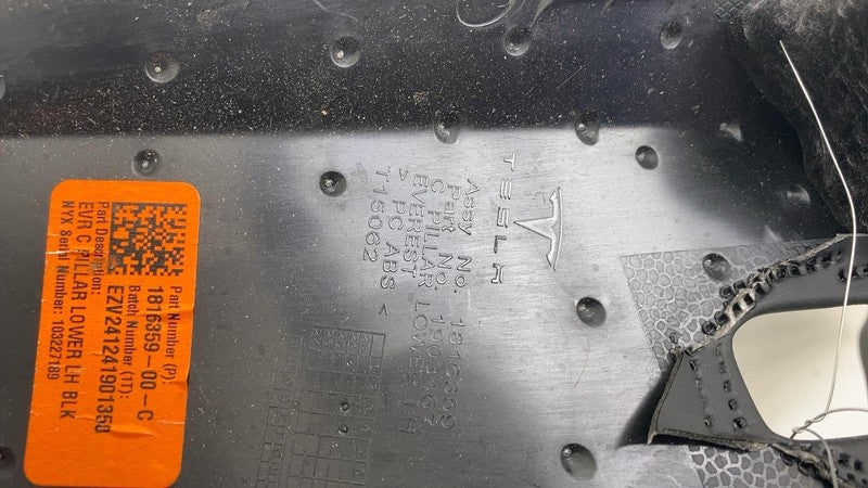 ⭕ 24-25 Cybertruck Rear Side Lower C-Pillar Cover Panel Trim Left 1816