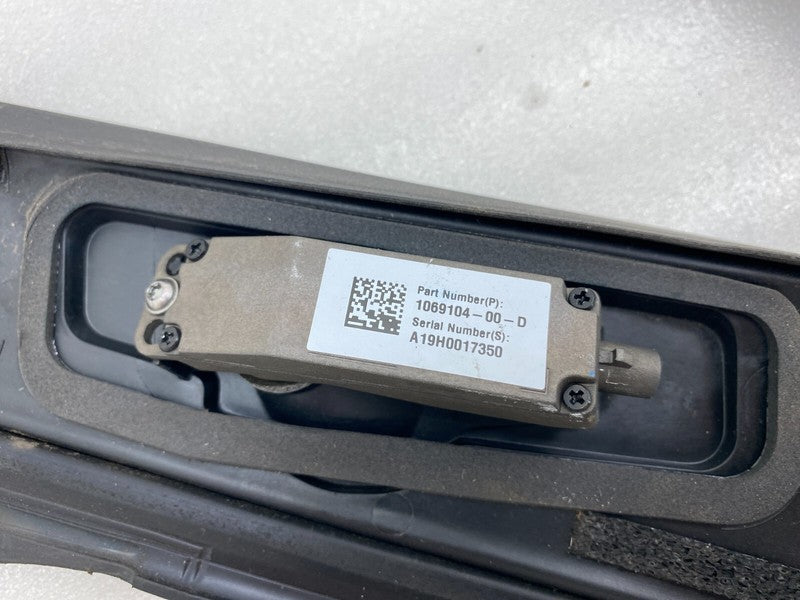 109231298F ⭕16-20 Tesla Model X Right B-Pillar Applique Trim Molding w/ Camera 1092312-98-F