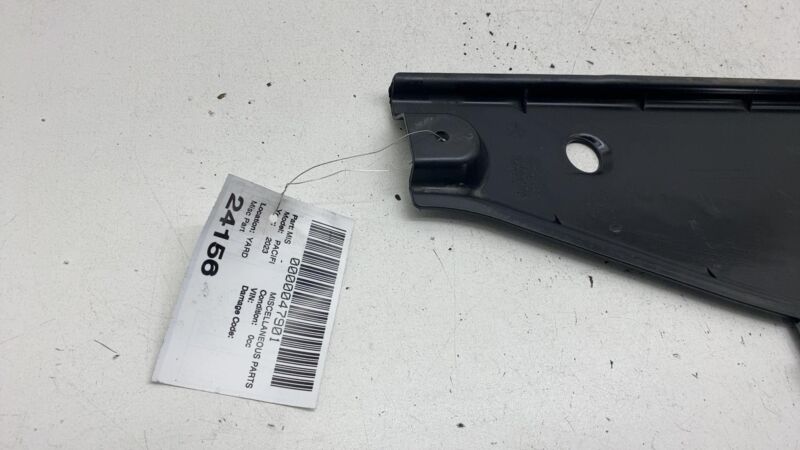 68234171 AC 2017-2025 Chrysler Pacifica Front Left Close Out Shield Panel 68234171AC LH OEM
