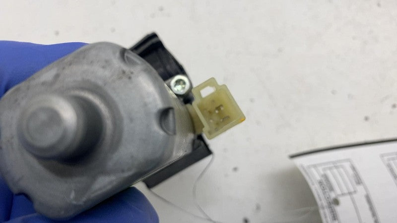 88680R1T10 ⭕2022-2025 Rivian R1S Front Right Seat Recline Tilt Adjustment Motor 88680-R1T10