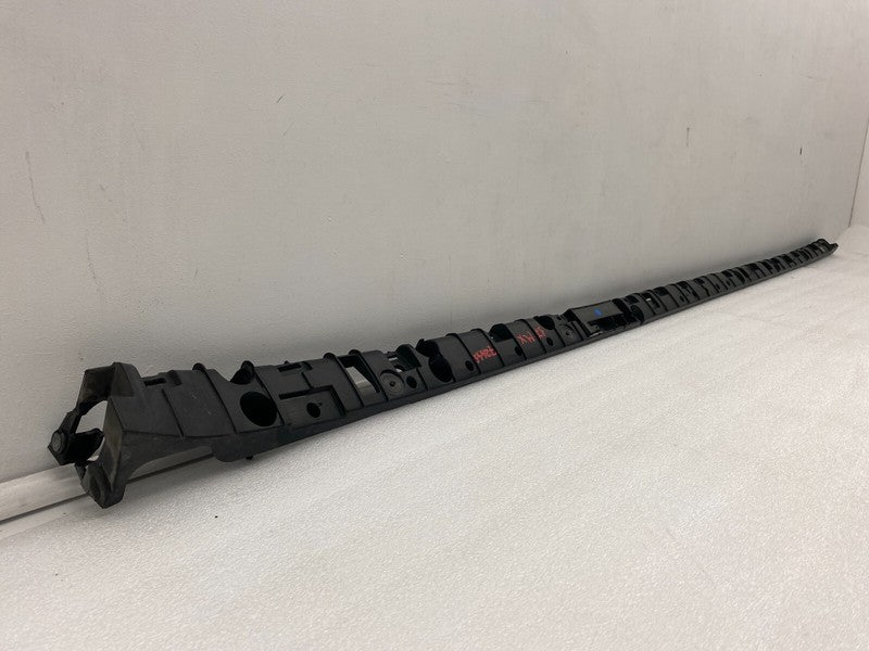 104669100B ⭕ 2016-2023 Tesla Model X  Rocker Carrier Panel Trim Bracket Right 1046691-00-B