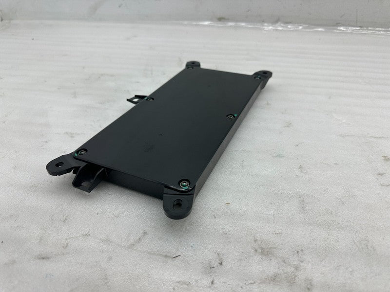 1043900 10 D ⭕ 16-20 Model X Rear Body Chassis Control Module BCM Computer TSTD 1043900-10-D
