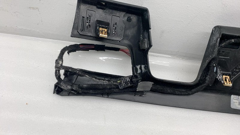 ⭕ 2021-2024 Jeep Wrangler Gladiator Windshield Wind Screen Molding  7J