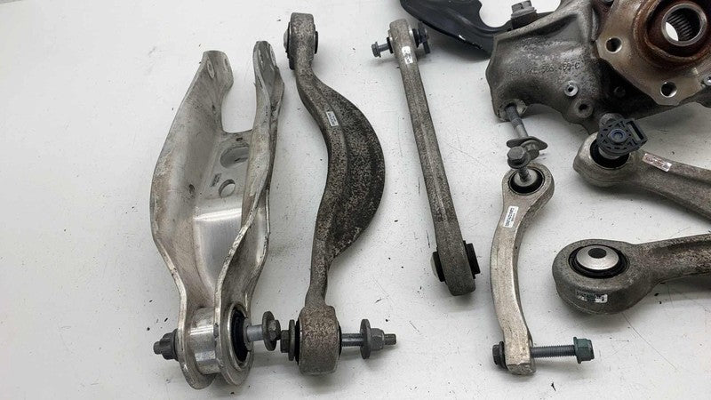 4KE505460C ⭕2019-2023 Audi e-Tron Rear Passenger Side Spindle Knuckle w/ Control Arm Right