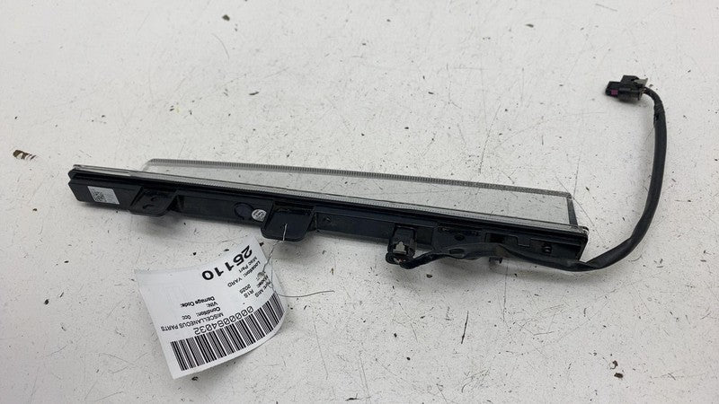 PT00002142-J ⭕2022-2025 Rivian R1S Rear Right High Mounted LED Third Brake Light PT00002142-J