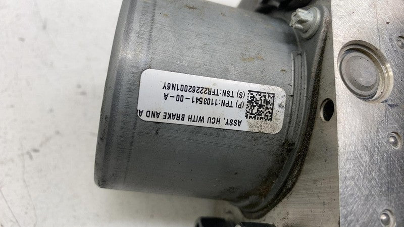 104474500B ⭕ 2020-2023 Tesla Model 3 Anti-Lock ABS Brake Pump Module Assembly 1044745-00-B
