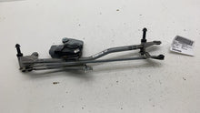 ⭕ 21-23 Polestar 2 Front Windshield Wiper Transmission Linkage w/ Motor 31696283