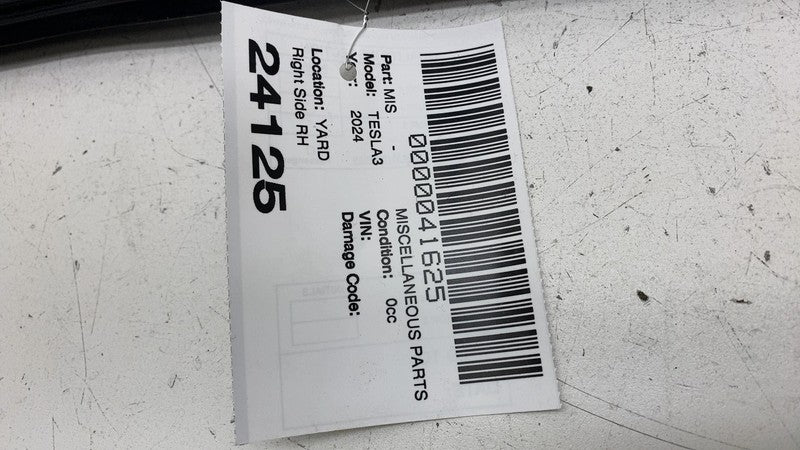 ⭕ 24-25 Model 3 Front Right Primary Body Weatherstrip Rubber Seal 1910