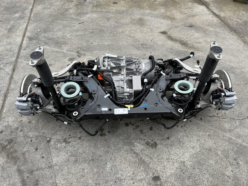 ⭕ 2020-2023 Tesla Model Y Electric Rear Drive Unit w/ Suspension 11209