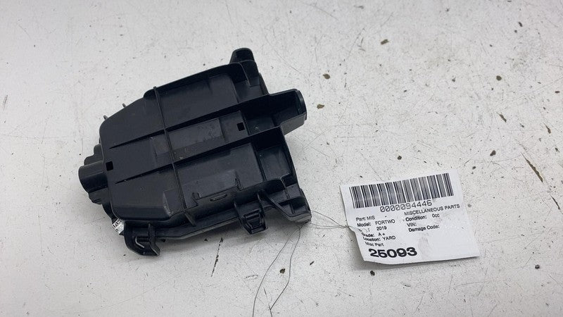 ⭕ 2019 Smart EQ Fortwo Electric Drive Fuse Box Assembly