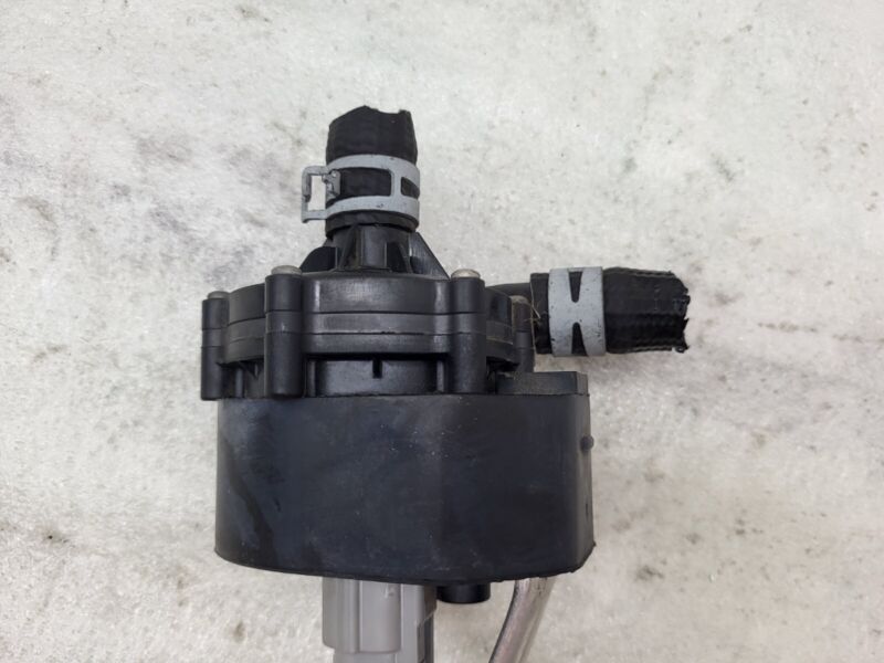 105452900G 2016-2020 Tesla Model X MX Auxiliary Coolant Water Cooling Pump FWD Assembly OEM
