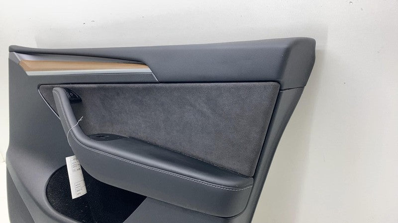 199729500C ⭕ 2020-2024 Tesla Model Y Front Door Panel Trim Card Cover Right RH 1997295-00-C