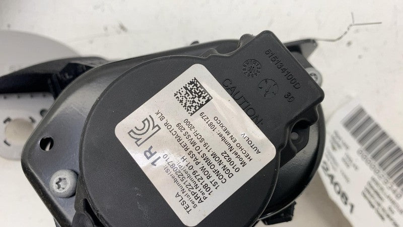 108127901H ⭕ 2017-2023 Tesla Model 3 Front Side Seat Belt and Retractor Right 1081279-01-H