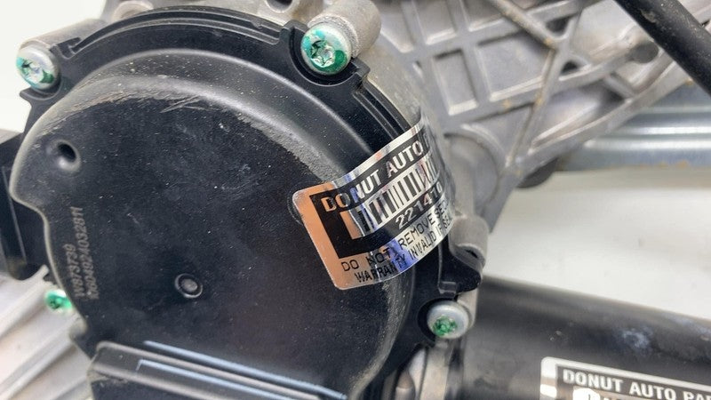 ⭕ 2024 Tesla Cybertruck  Windshield Wiper Motor Mechanism Assembly 185