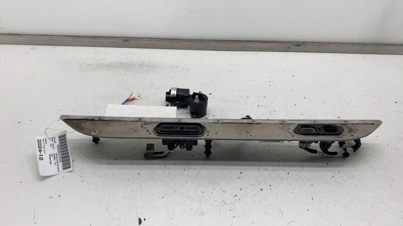 1024745 00 D 2012-2015 Tesla Model S HV Battery Rapid Mate Ancillary Plate Module & Contactor