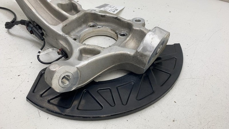 PT00415633 ⭕ 2022-2024 Rivian R1T Front Right Passenger Side Spindle Knuckle Hub PT00415633