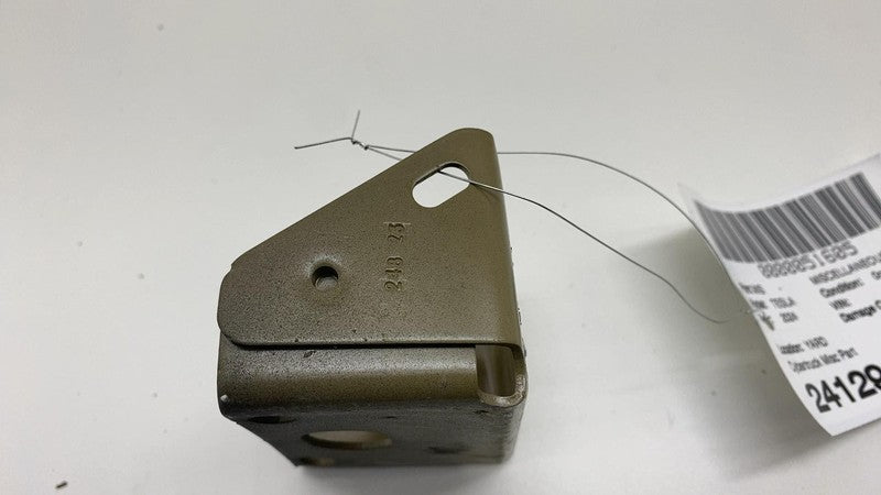 1867815 00 B 2024-2025 Tesla Cybertruck Mounting Support Mount Bracket 1867815-00-B