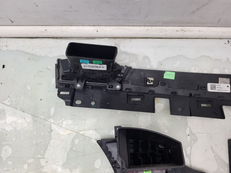 109687700A ⭕16-20 Model X SET of Dash A/C Air Vent Outlet Dashboard Trim Panel 1042772-12-C