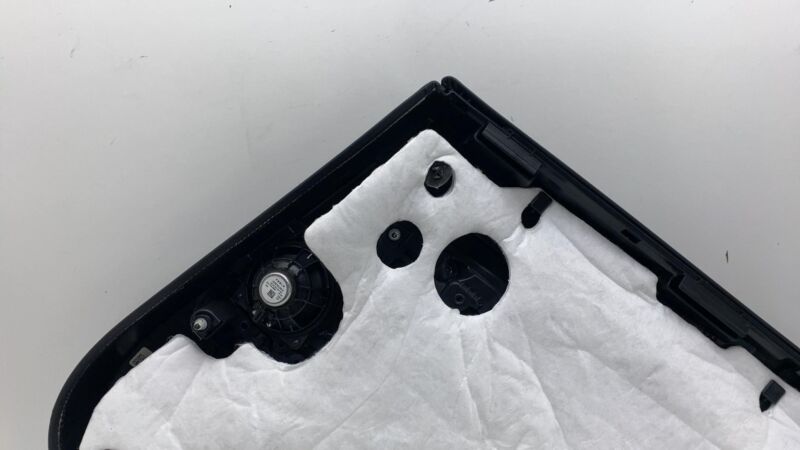 1105095 00 2017-2020 Tesla Model 3 M3 Rear Driver Side Door Panel Trim Cover White Left LH