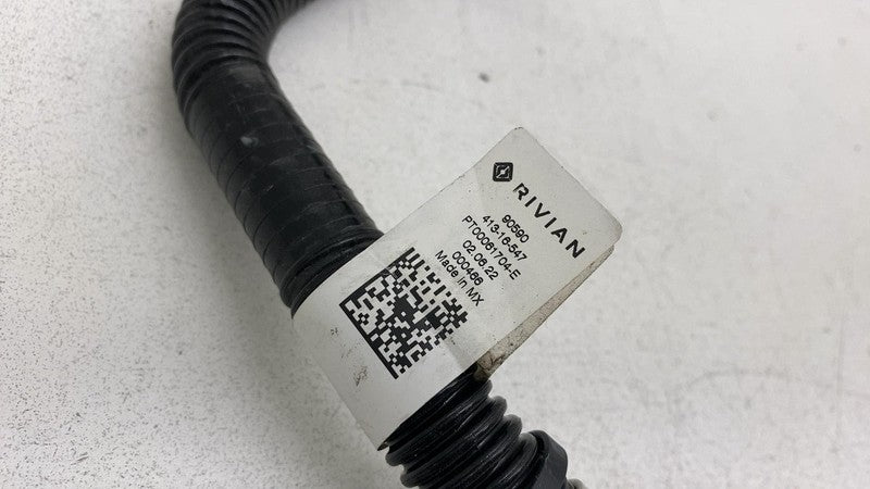 PT00061704 E ⭕ 22-24 Rivian R1T Drive Unit Motor Engine Coolant Cooling Hose Tube PT00061704E