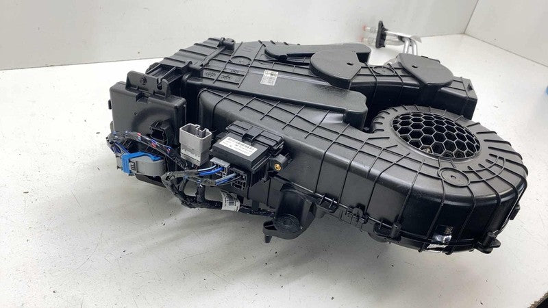 68342100AF ⭕ 17-25 Chrysler Pacifica Rear A/C Climate Heater Blower Housing Box 68342100AF