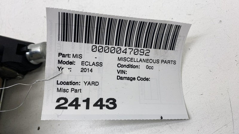 ⭕ 2010-2016 Mercedes Benz E350 E-Class Rear Right Seatbelt Retractor Assembly