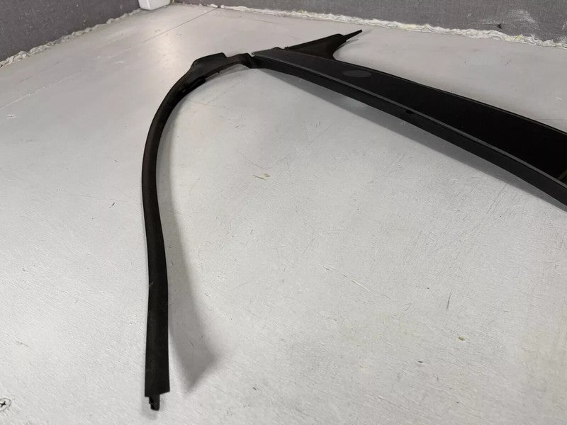 109231298F ⭕16-20 Tesla Model X Right B-Pillar Applique Trim Molding w/ Camera 1092312-98-F
