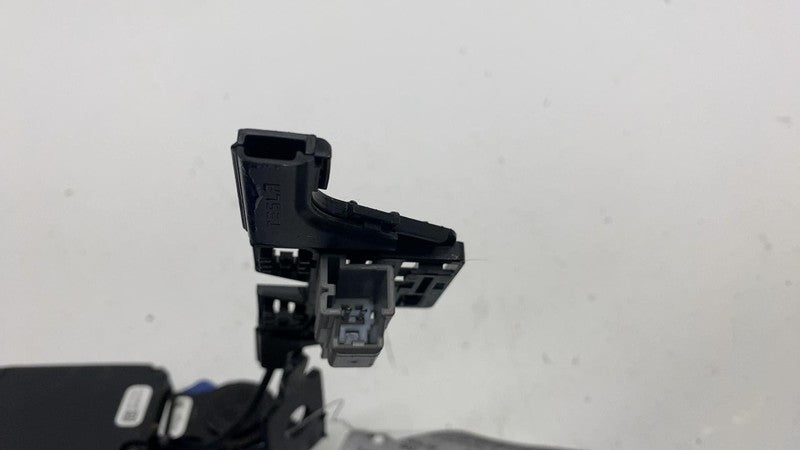 ⭕ 17-23 Model 3 Rear Driver Side 2nd Row Seatbelt Buckle Black Left 10