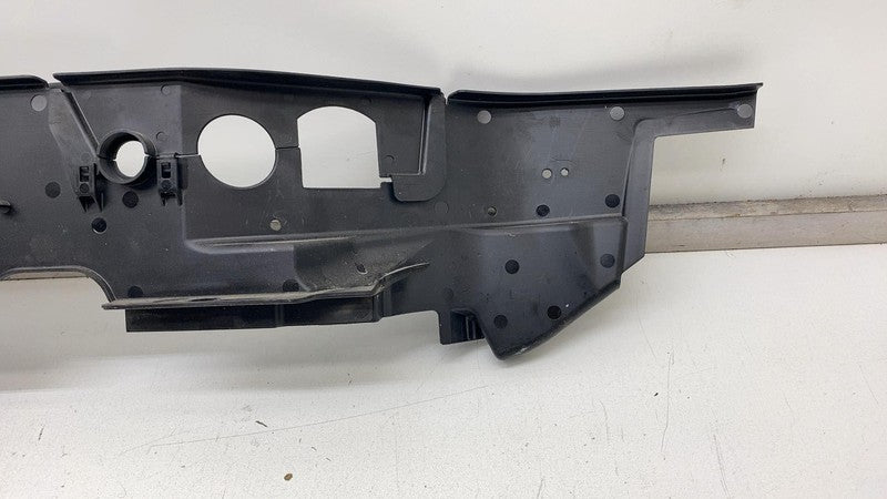 4KE 971 824 ⭕ 19-23 E-Tron Drive Motor Battery Pack Charging Port Upper Bracket 4KE971824