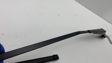 ⭕ 2019-2025 Porsche Cayenne Front Right Windshield Wiper Arm & Blade 9Y1955408