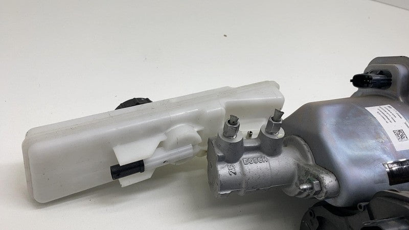 104467100G 2017-2023 Tesla Model 3 iBooster Power Brake Booster Master Cylinder Reservoir