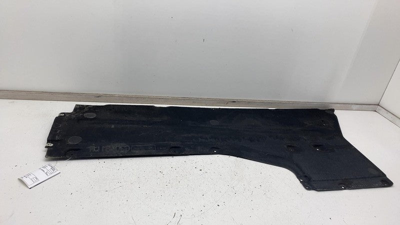 748506 10 2017-2022 BMW 530e G30 Left Floor Under Body Cover Splash Shield Guard Panel OEM