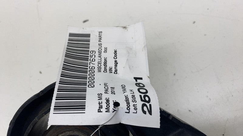 68284220AC ⭕ 2017-2024 Chrysler Pacifica Rear Driver Side Lower Trailing Control Arm Left