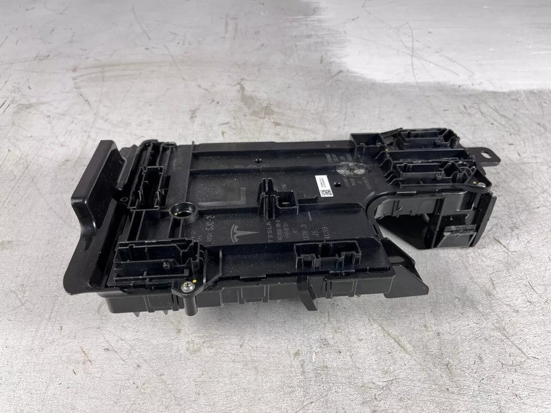 ⭕ 20-24 Model Y Front Left Frunk Low Voltage Body Controller Module 14
