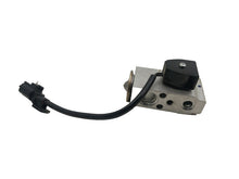 ⭕ 12-15 Tesla Model S A/C Suction Line Valve w/ Solenoid Assembly 6008481-00-A