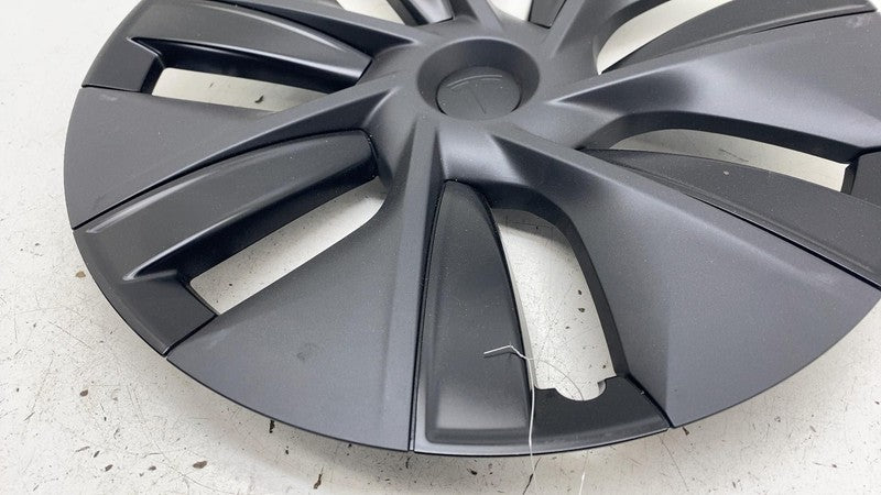 ⭕ 20-24 Tesla Model Y Wheel Rim Cover 19" Gemini Center Cap Silver 104