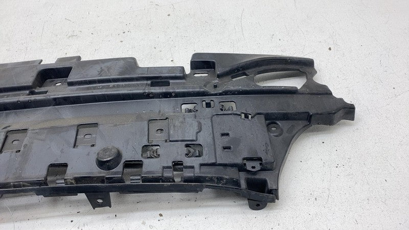 2019 BMW 530e G30 2.0L Rear Center Bumper Lower Support  Bracket