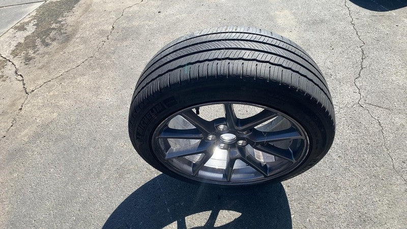 ⭕ 21-23 Model 3 M3 Wheel Rim 18x8.5J +40MM w/ Michelin 235/45 R18 1044