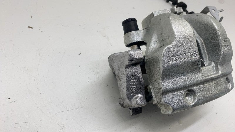 32300768 ⭕ 2021-2023 Polestar 2 Front Driver Brake Caliper w/ Hose Line Left LH 32300768