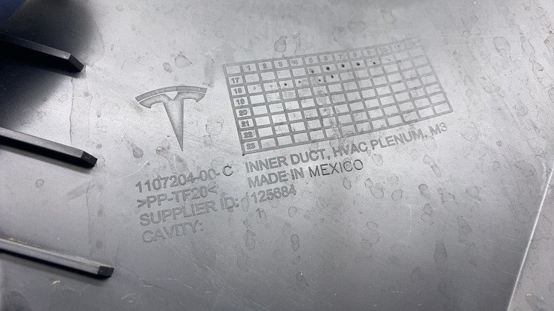 1092162 00 A 2017-2023 Tesla Model 3 Thermal Heater Cabin HVAC Inlet Plenum Inner Duct Assy