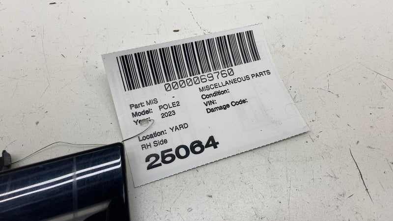 31672583 ⭕ 21-23 Polestar 2 Rear Right Exterior B-Pillar Applique Trim Molding 31672583