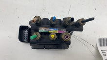 ⭕ 16-20 Model S X Air Suspension Main Solenoid Control Valve Block 1027919-00-B
