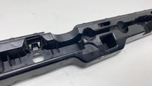 ⭕ 18-22 BMW 530e Right Center Skirt Rocker Molding Panel Support Mount Bracket